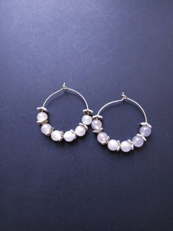 Boucles d'oreilles créoles Quartz rose (perle naturelle en 6 mm) et entretoises