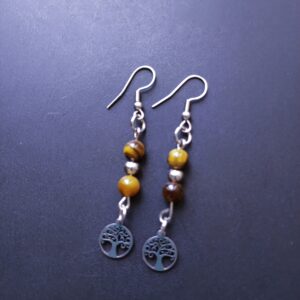 Boucles d'oreilles œil de tigre (perle naturelle en 6 mm) et Arbre de vie