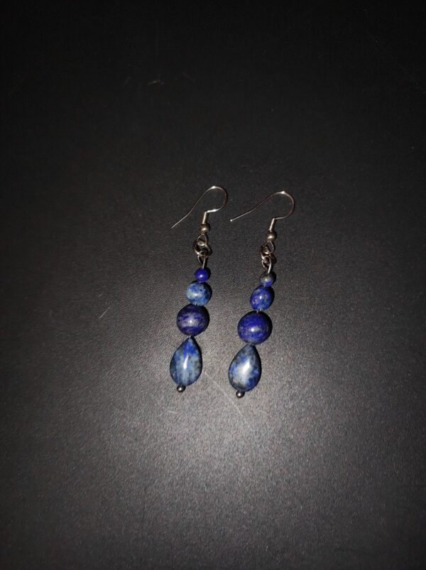 Boucles d'oreilles pendantes Lapis Lazuli (perle naturelle en 8,6 et 4 mm)