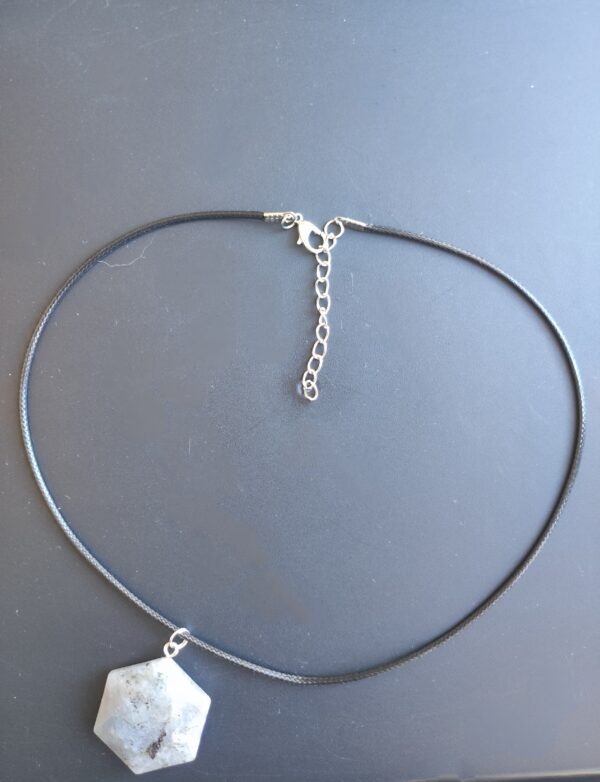 Collier cordon et pendentif étoile de David en Labradorite