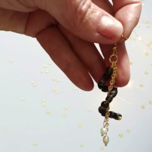 Boucles d'oreilles Obsidienne argentée et perles d'eau douce naturelles
