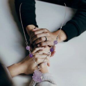 Chaîne acier inoxydable argent et Améthyste véritable