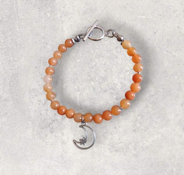 Bracelet Aventurine orange véritable en 6mm et breloque lune