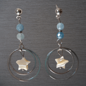Boucles d'oreilles Aigue-marine véritable et étoile de nacre